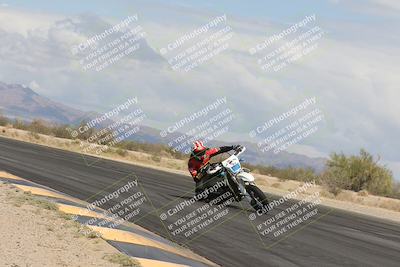 media/May-05-2025-Moto Forza (Mon) [[3c1838c5e5]]/2-B Group/Session 2 (Turn 7 Inside)/